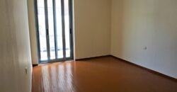 Ενοικιάζεται διαμέρισμα 100 τ.μ. στο κέντρο της πόλης των Χανίων. Ενοικιάζεται διαμέρισμα 100 τ.μ. στο κέντρο της πόλης των Χανίων.